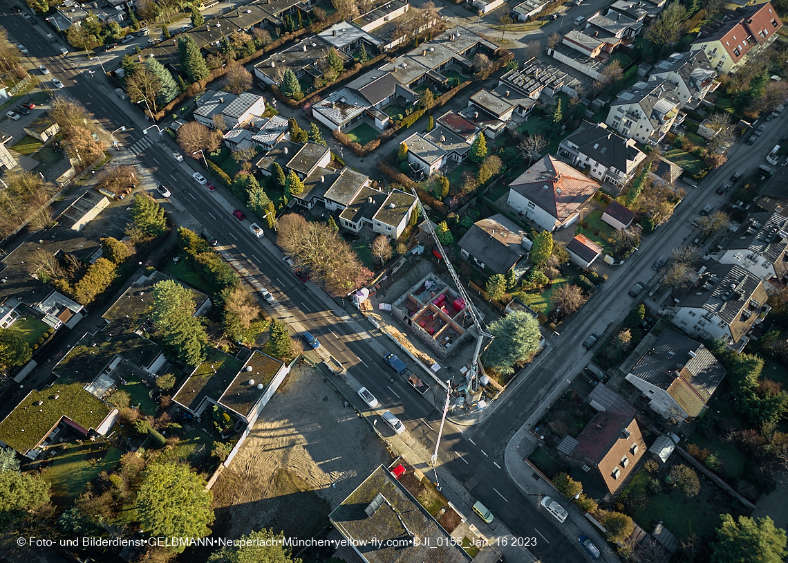 16.01.2023 - Baustelle Niederalmstraße 16 und HUGO-13